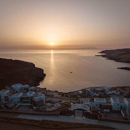 מלון Merchia Beach Semeli Coast Mykonos Curio Collection By Hilton מראה חיצוני תמונה