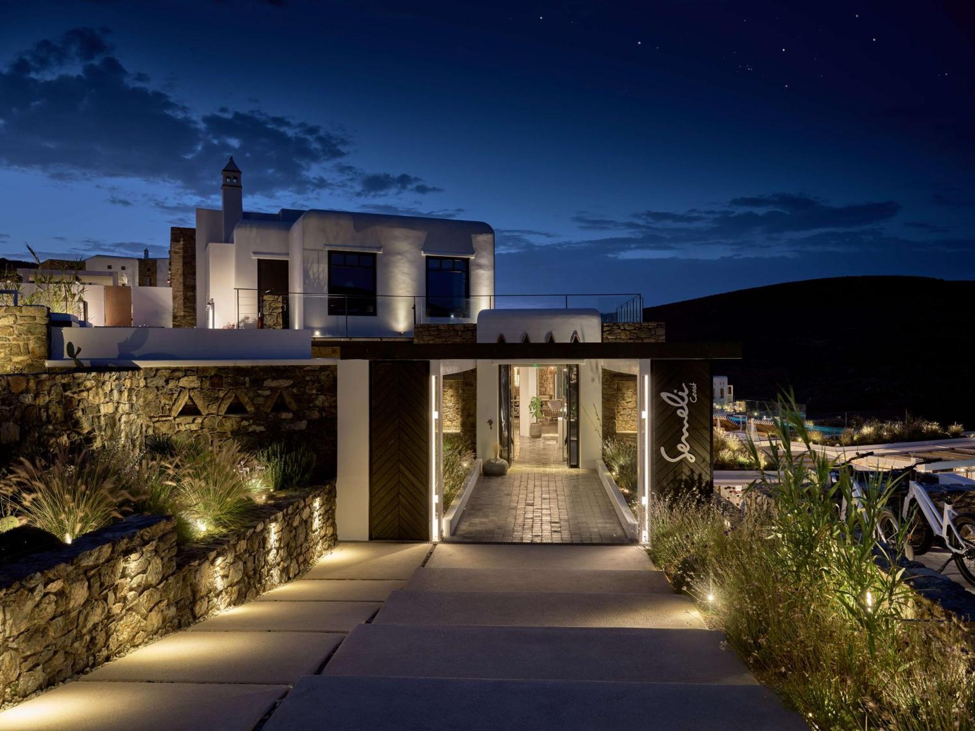 מלון Merchia Beach Semeli Coast Mykonos Curio Collection By Hilton מראה חיצוני תמונה