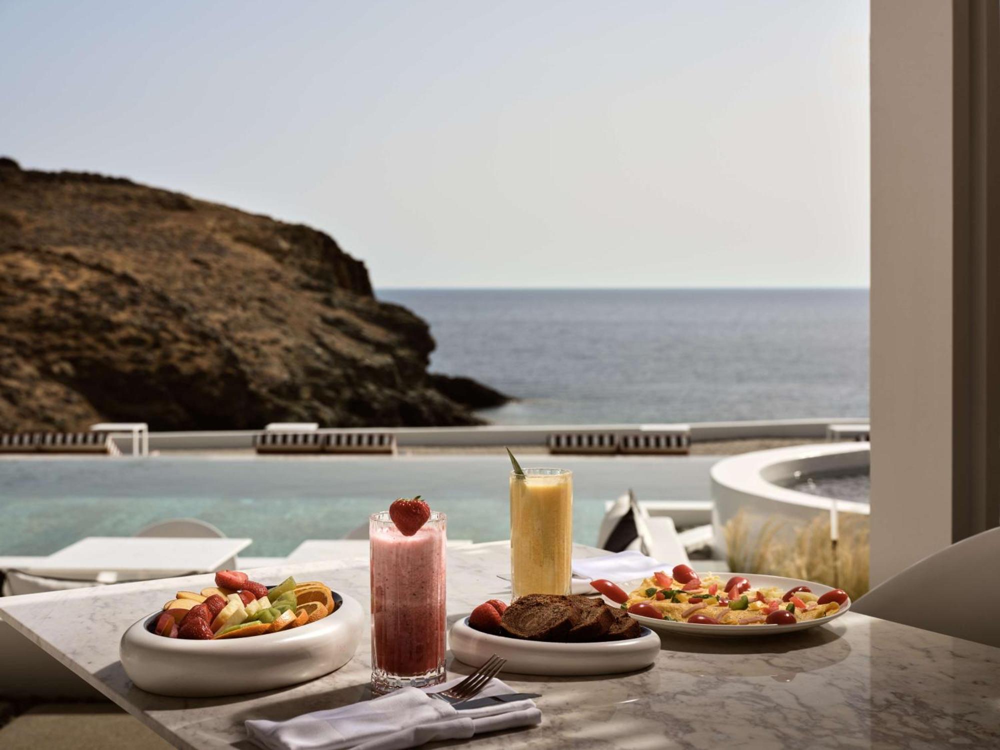 מלון Merchia Beach Semeli Coast Mykonos Curio Collection By Hilton מראה חיצוני תמונה