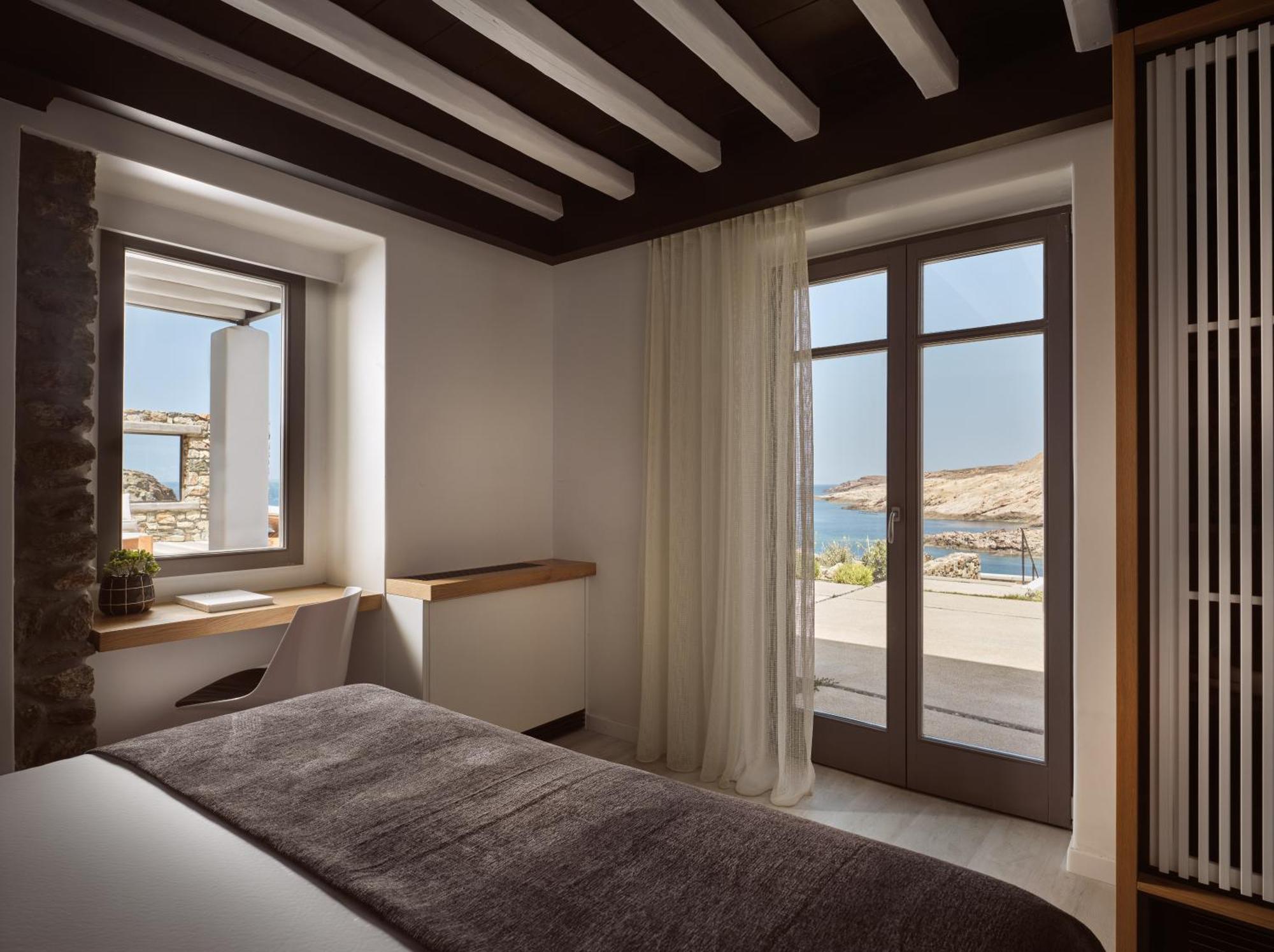 מלון Merchia Beach Semeli Coast Mykonos Curio Collection By Hilton מראה חיצוני תמונה