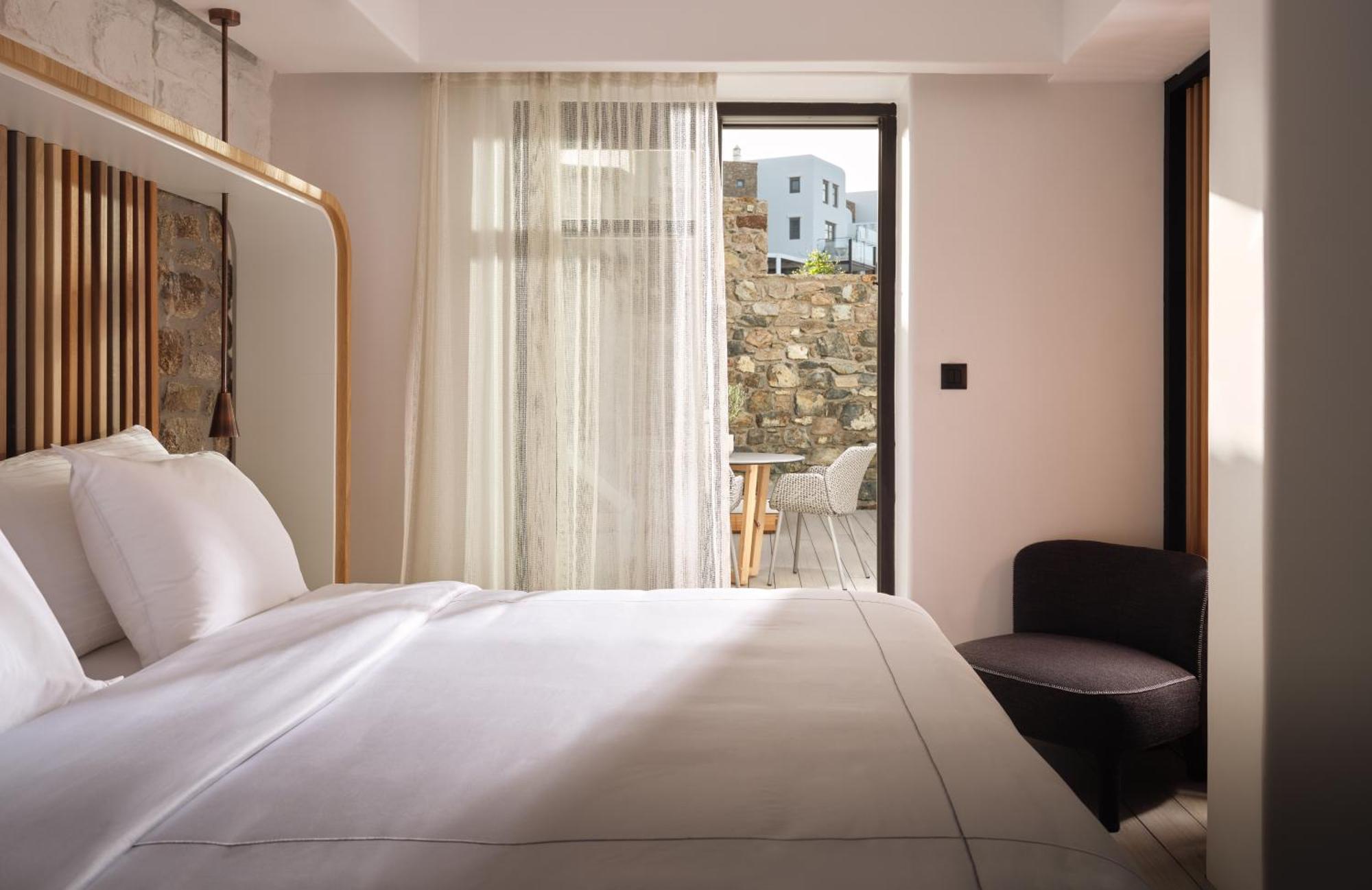 מלון Merchia Beach Semeli Coast Mykonos Curio Collection By Hilton מראה חיצוני תמונה